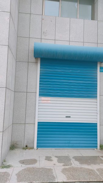 喜登府居民小區(qū)門市房出租，70-150平都有。