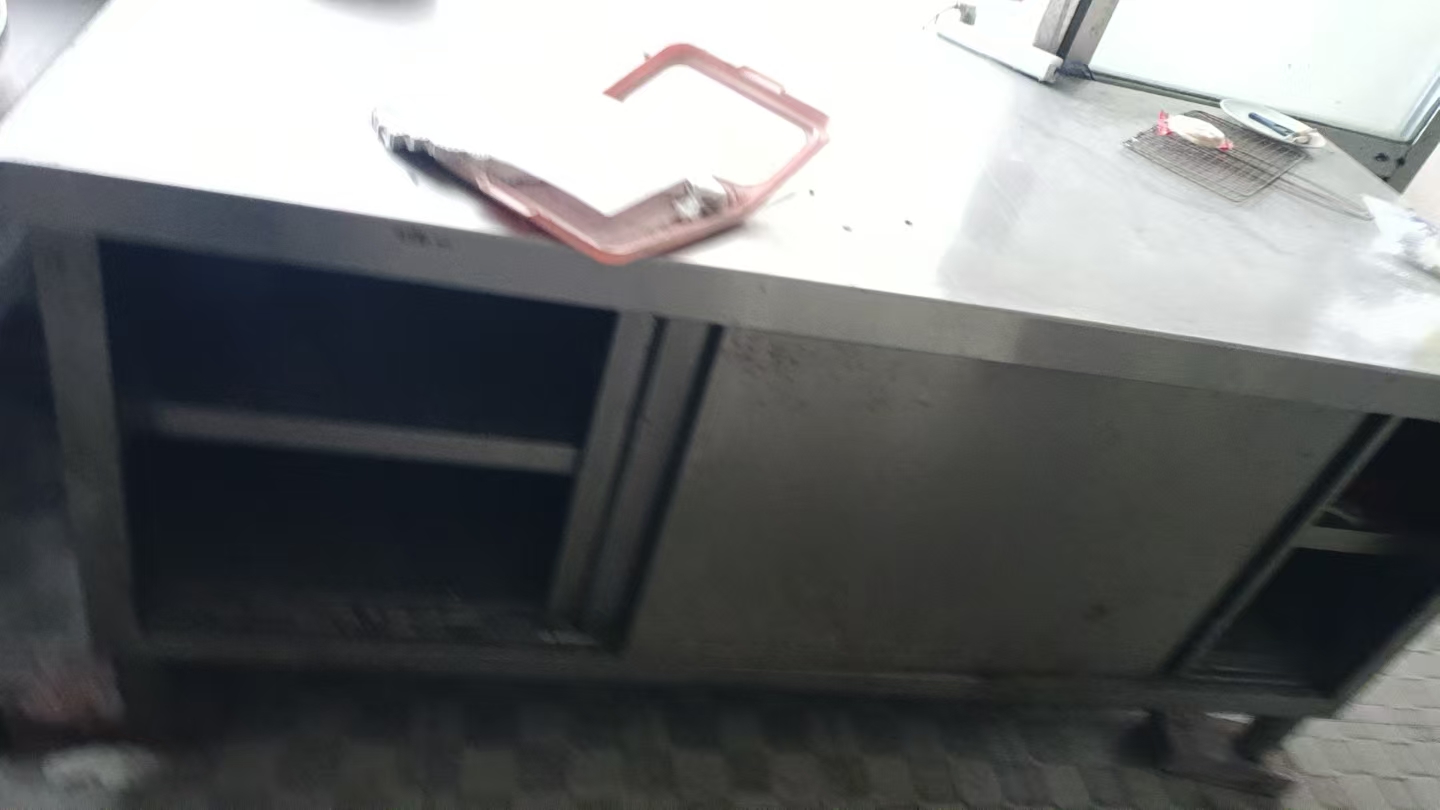 開發(fā)區(qū)飯店轉讓，設備齊全，租售都可