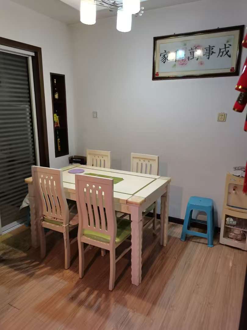 九龍城商圈環(huán)島花園小區(qū)