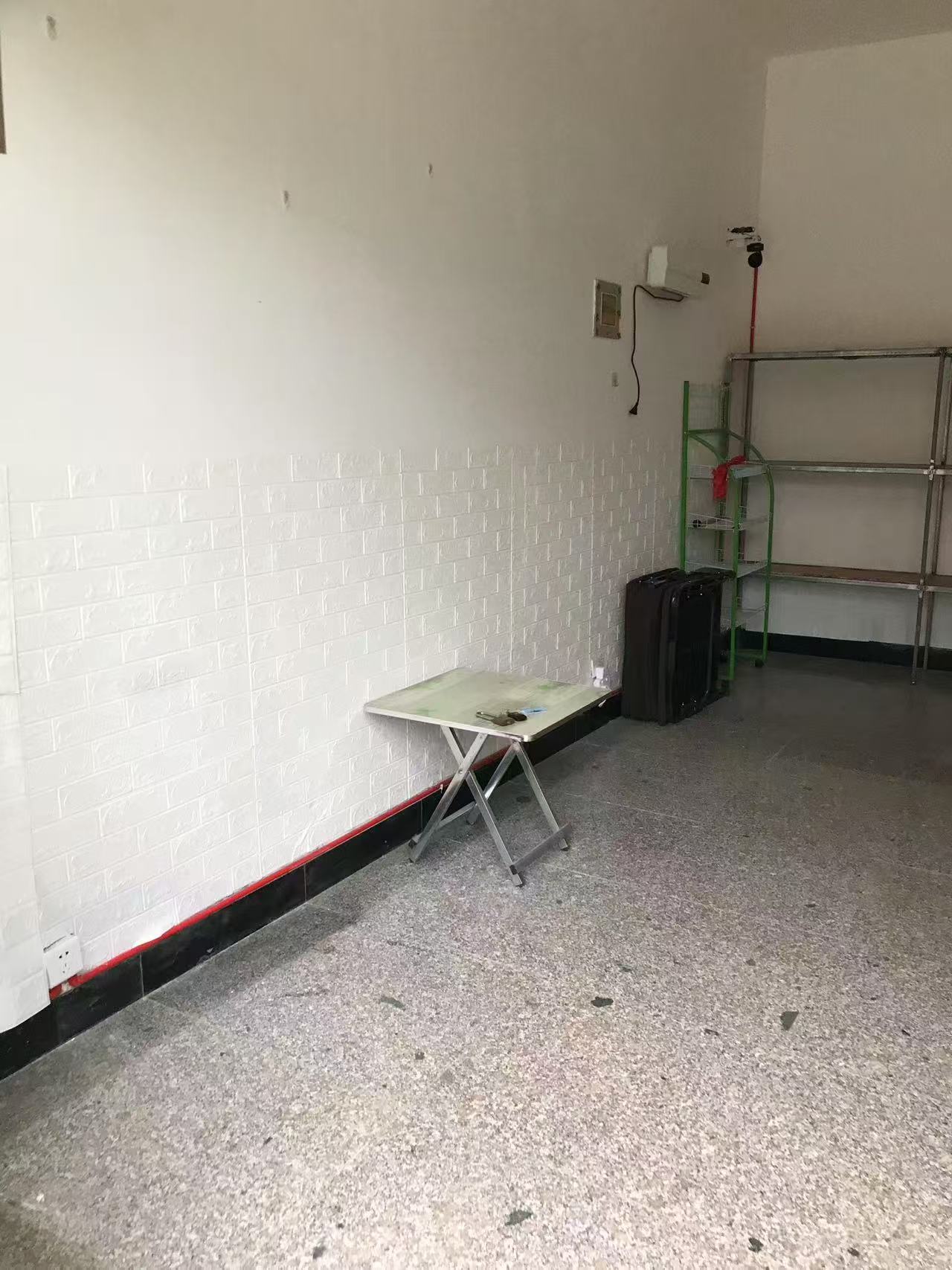 可做門(mén)市的車庫(kù)出租