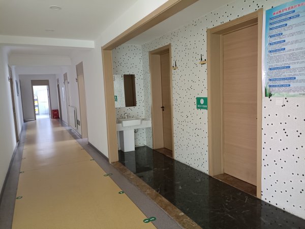 文登師范學(xué)校附近有部分辦公樓對外出租