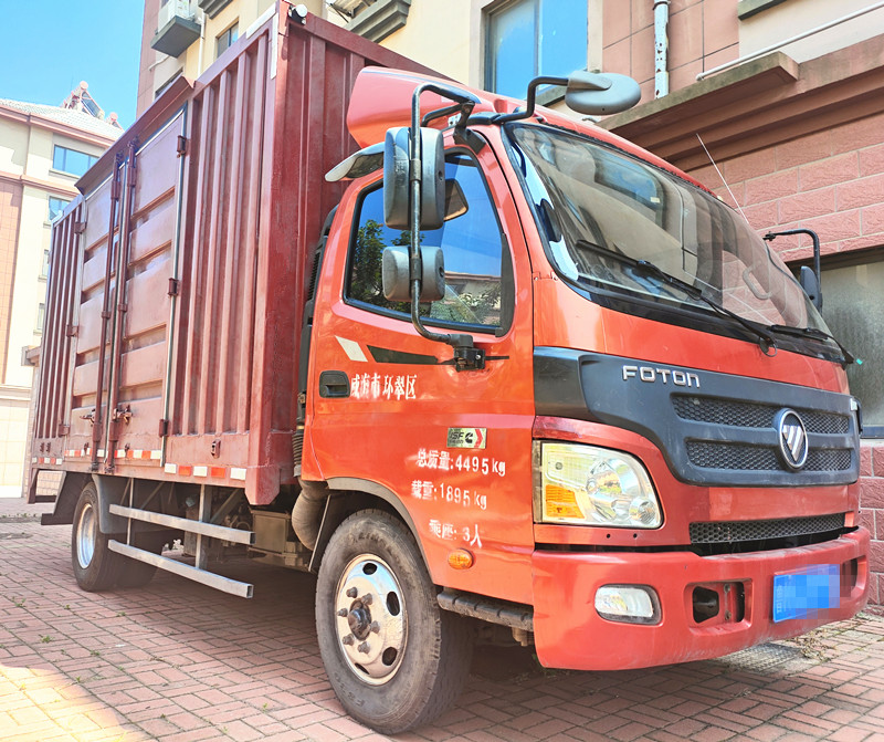 國五寬體四米二歐馬可廂貨