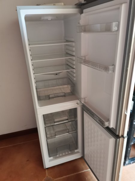 長(zhǎng)江匯泉精裝公寓出租，家具家電齊全