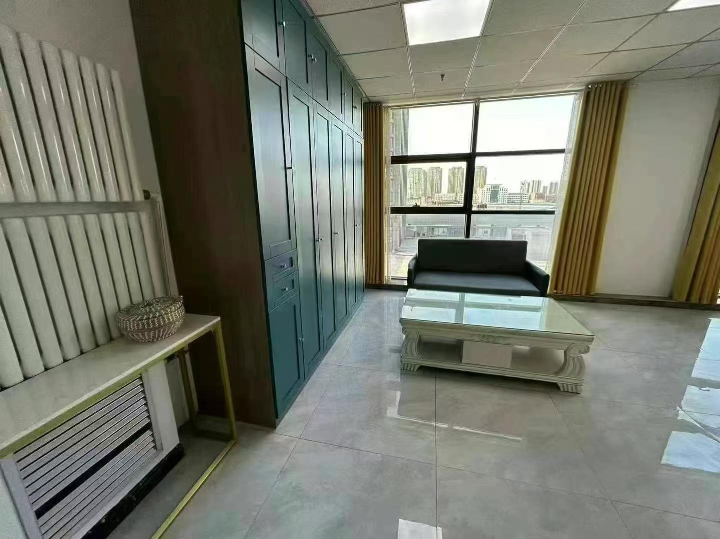 【出租】人和國(guó)際公寓樓65平800/月