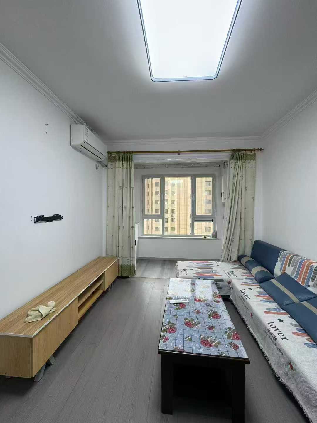 宇程陽光3室1280元每月