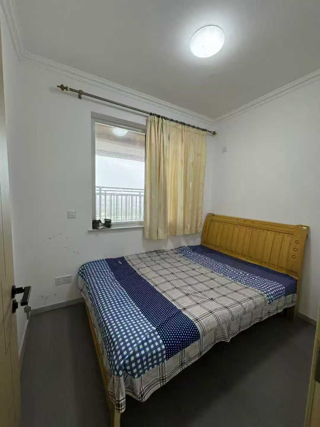 宇程陽光3室1280元每月