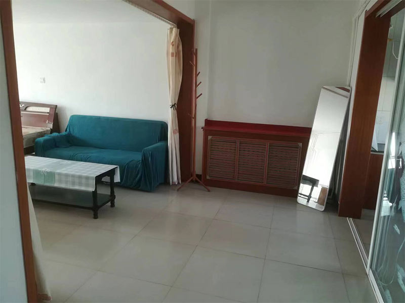 涼水灣鴻?；▓@小區(qū)精裝閣樓出租