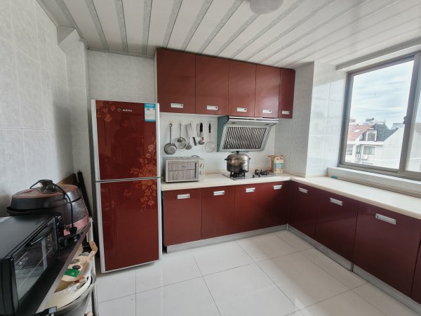 @首次出租:800/月，平安小區(qū)