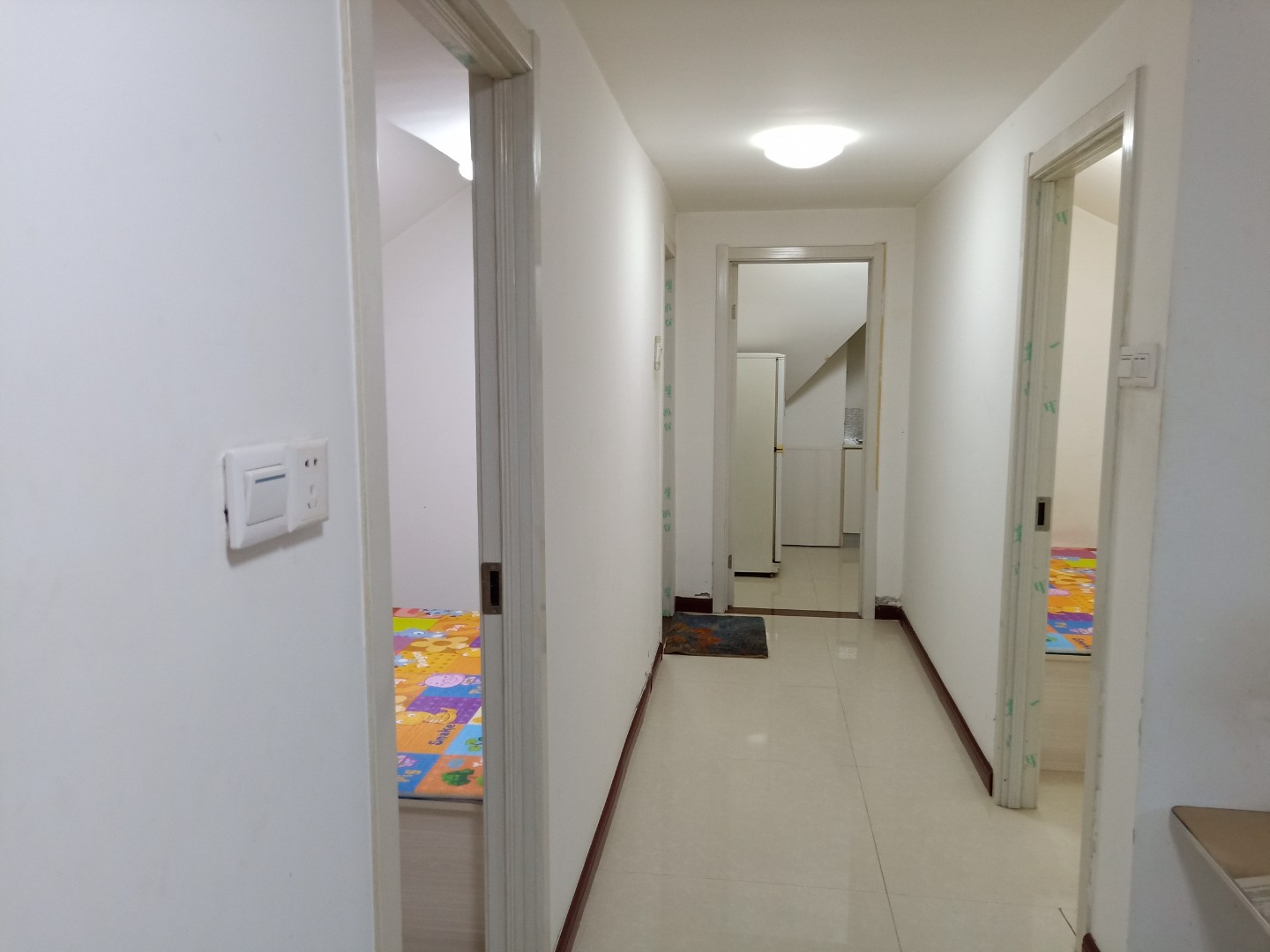 免費地暖精裝閣樓出租