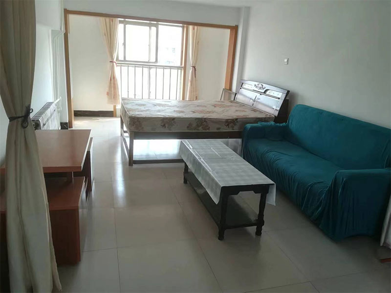 涼水灣鴻?；▓@小區(qū)精裝閣樓出租