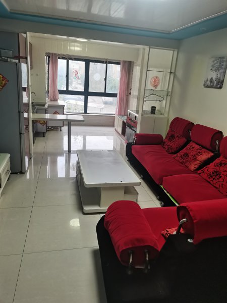 弘盛現(xiàn)代城公寓