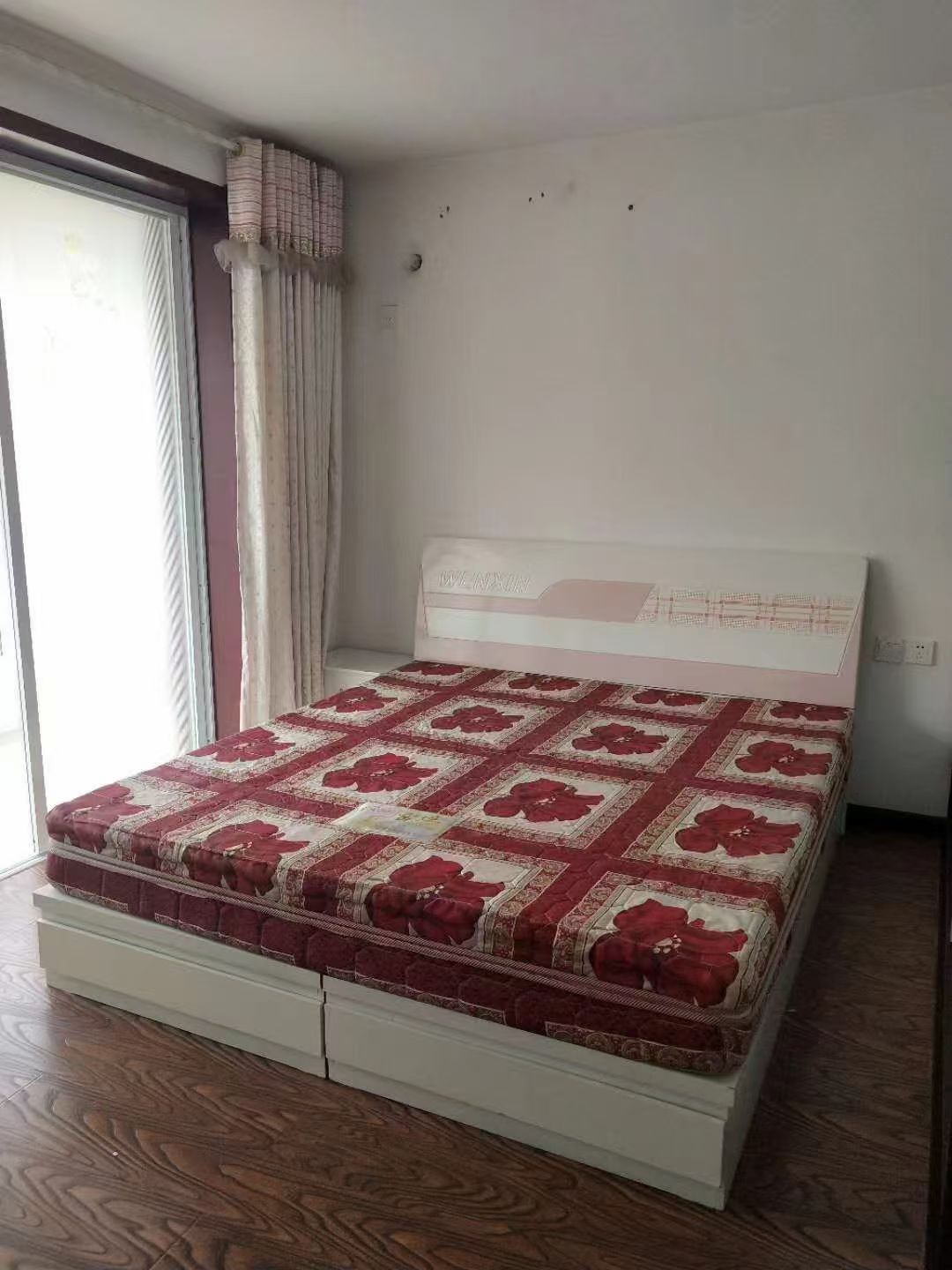 文登櫻花時(shí)尚小區(qū)