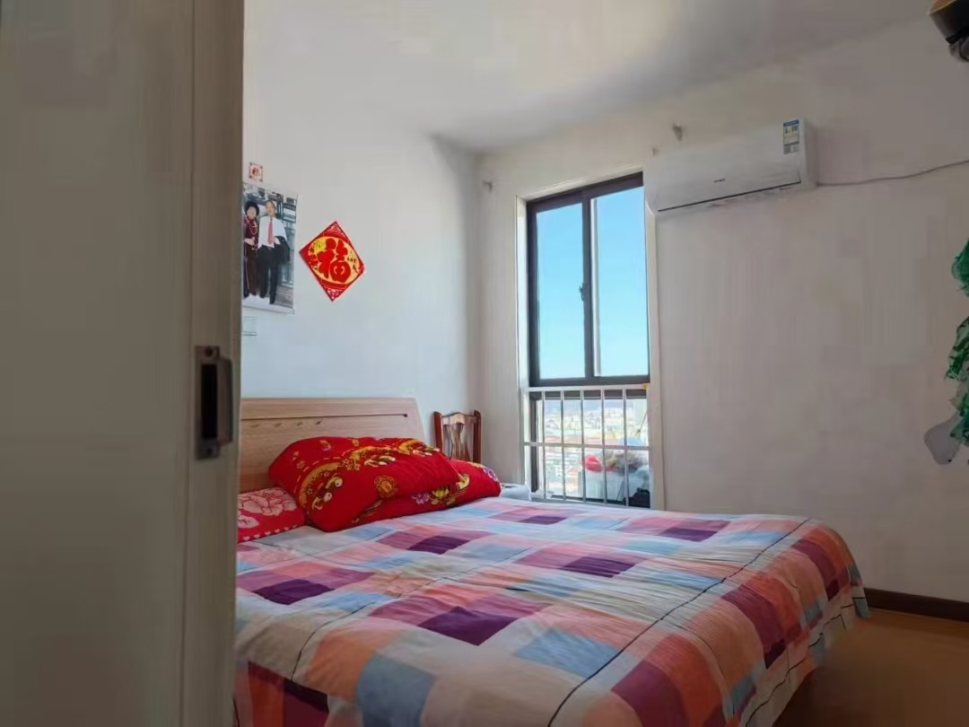 御景花園22樓東向56平1000元