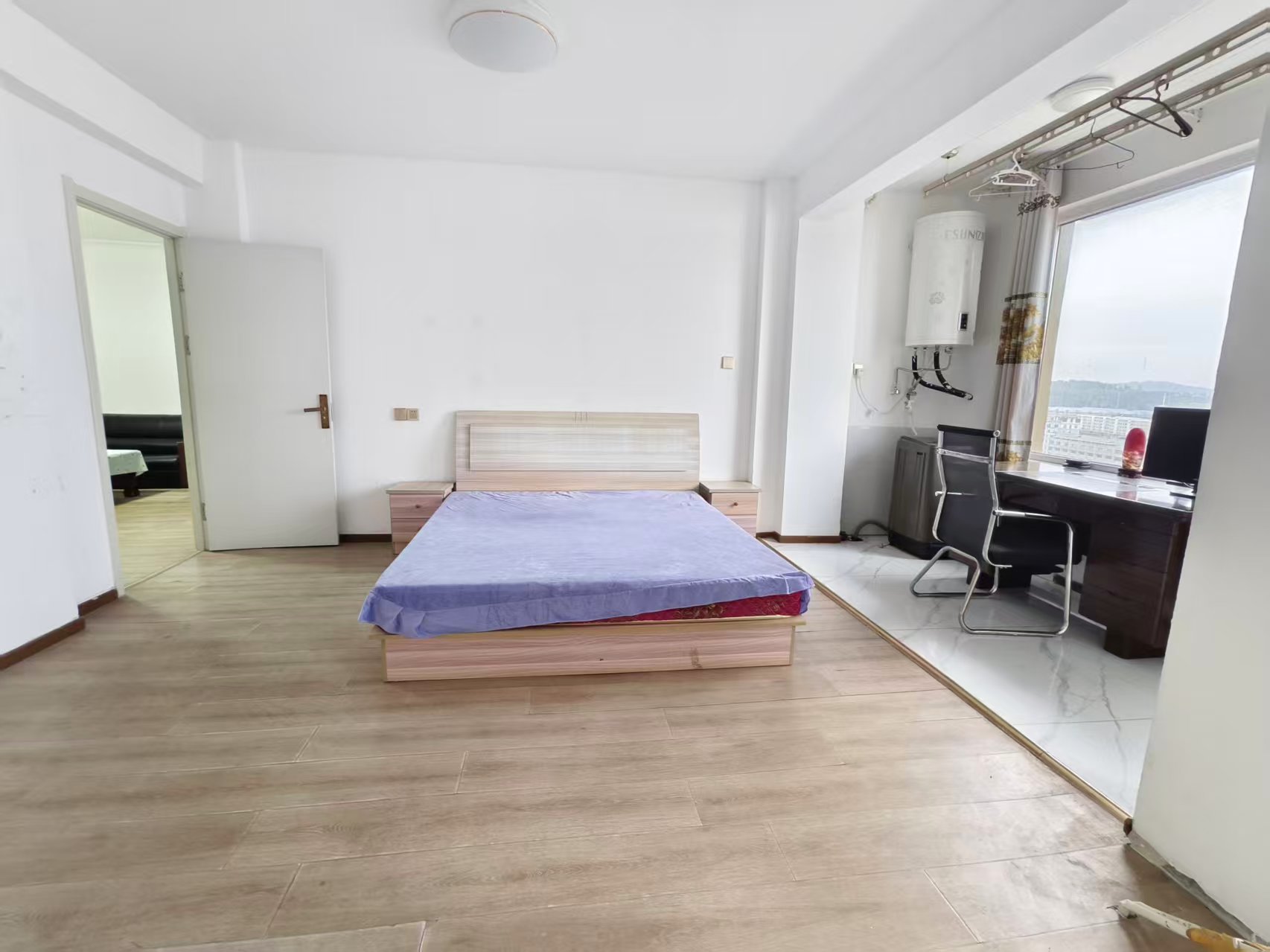 書(shū)香府邸電梯洋房三室兩廳兩衛(wèi)出租