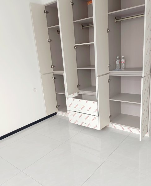 大潤(rùn)發(fā)東吉樓出售