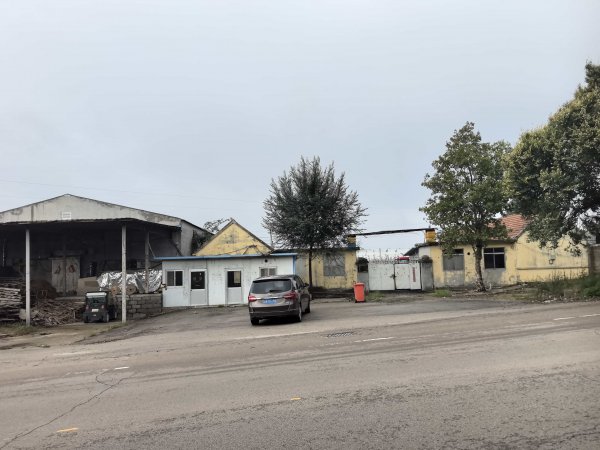 倉(cāng)庫(kù)出租 原是冷庫(kù)可改成倉(cāng)庫(kù)或廠房