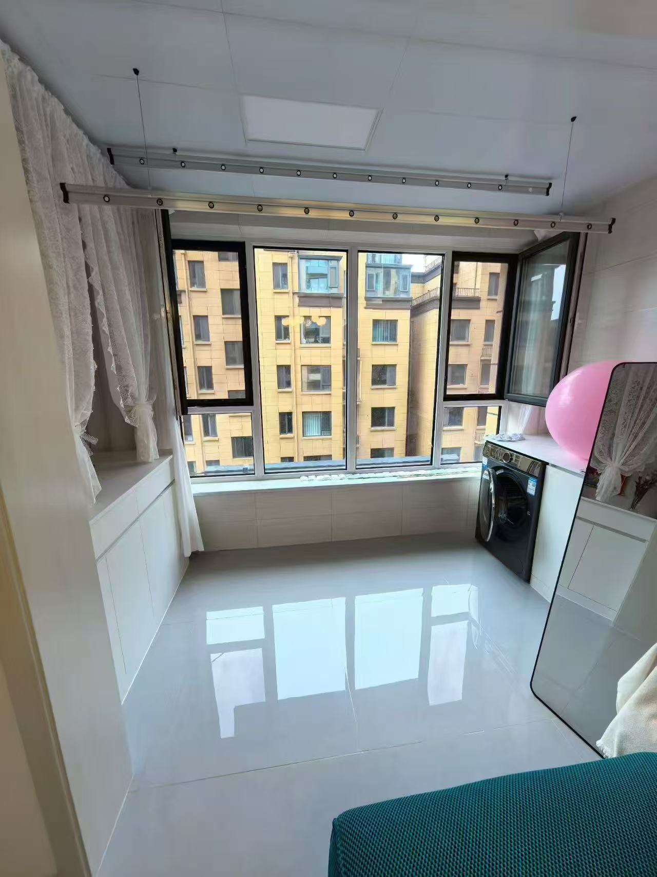 【出租】山能伴山林語電梯4樓80多平二室要求干凈月/1600