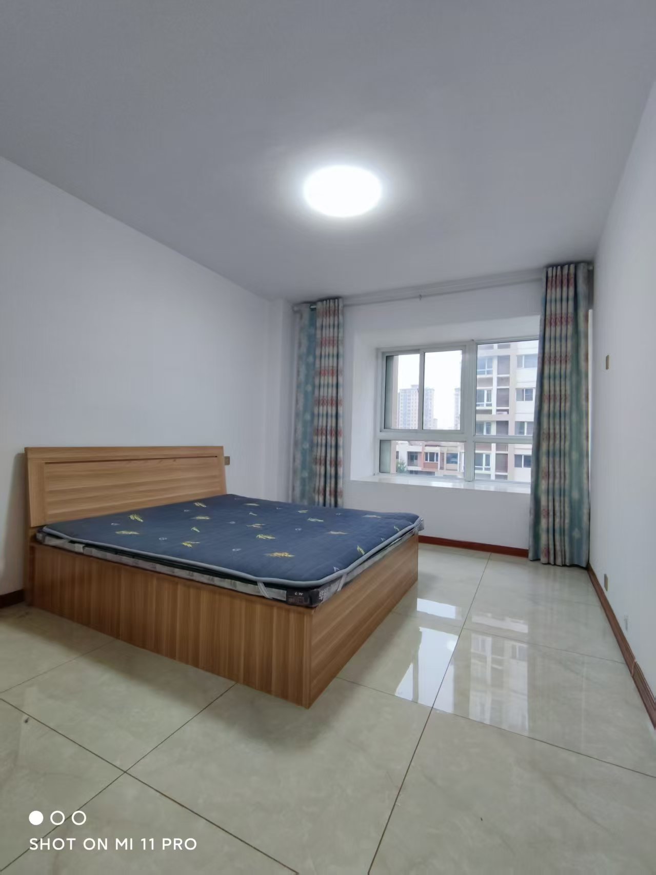 【出租】中央龍灣140平3室2衛(wèi)月租/2000