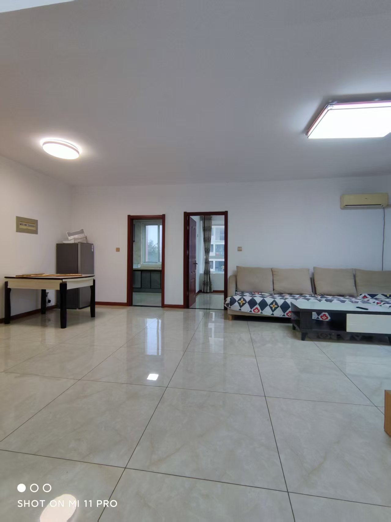 【出租】中央龍灣140平3室2衛(wèi)月租/2000