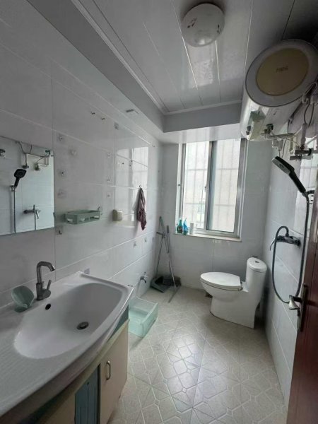 出租：石馬街二樓兩室家電齊全1000