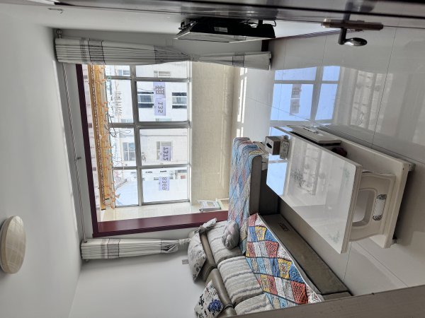 二實(shí)小對(duì)面審計(jì)局后