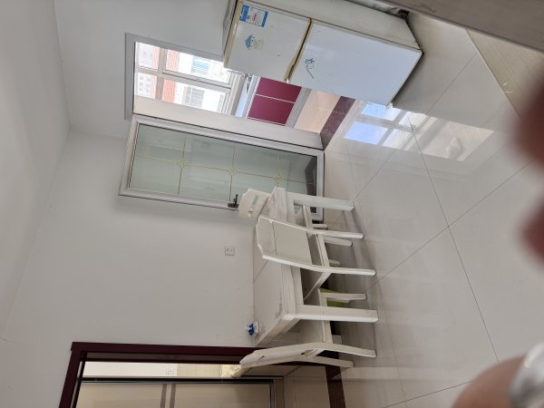 二實(shí)小對(duì)面審計(jì)局后