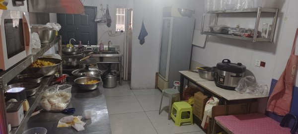 轉(zhuǎn)讓，外賣小店急轉(zhuǎn)，一個可干簡單好學(xué)盈利可觀