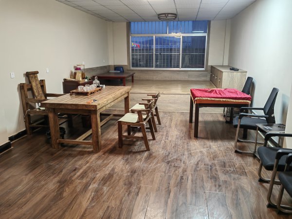 宏利物流對(duì)面兩層門市出租