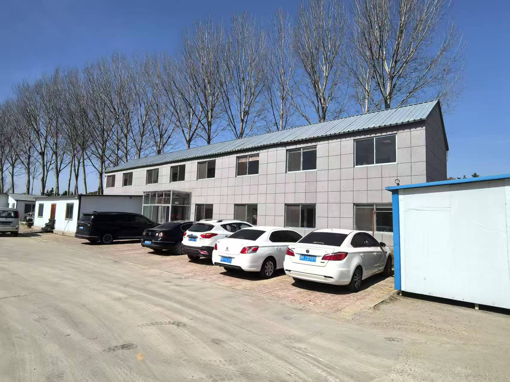 文登開發(fā)區(qū)廣州路東首路北二層樓及倉庫、空曠場地出租