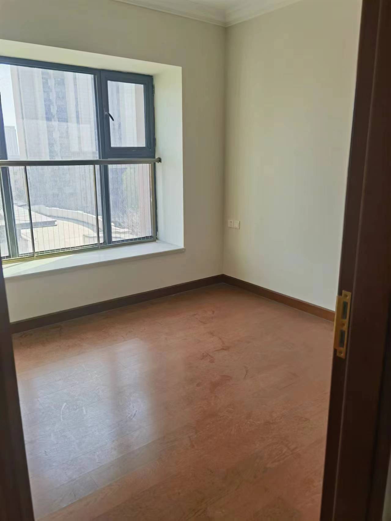 恒大翡翠華庭 吉房出售