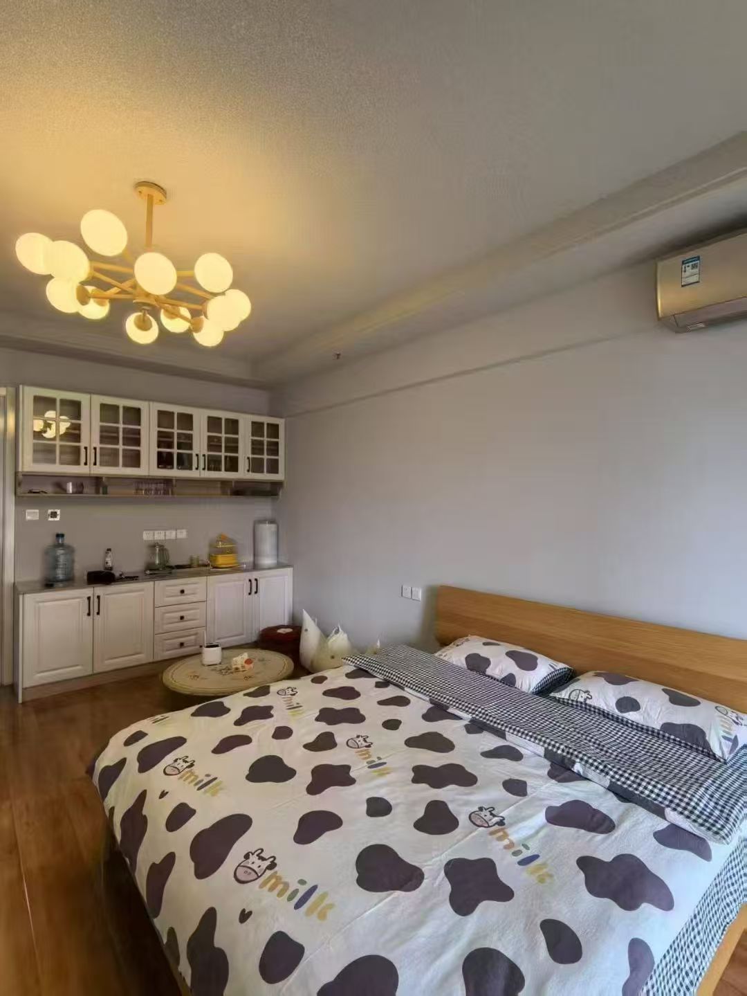 寶宇公館東向公寓拎包入住月租1000元