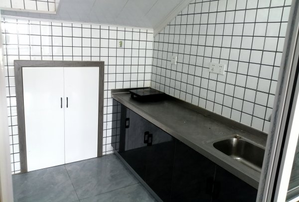 二中附近 一室一廳 500