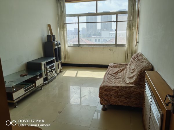 文登營(yíng)保得路8—4號(hào)有樓出租