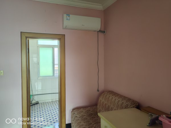 文登營(yíng)保得路8—4號(hào)有樓出租