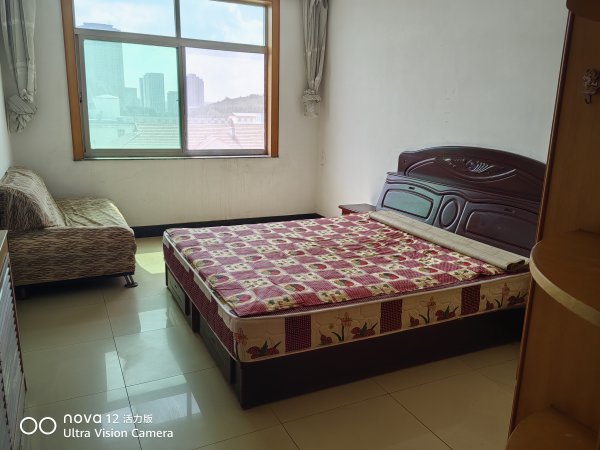 文登營(yíng)保得路8—4號(hào)有樓出租