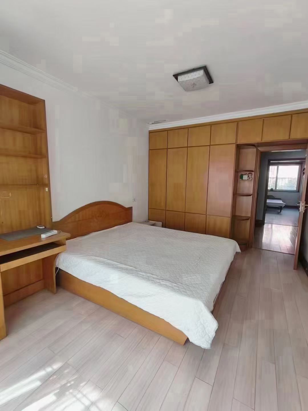 @出租:800/月，陽光3期二中書包