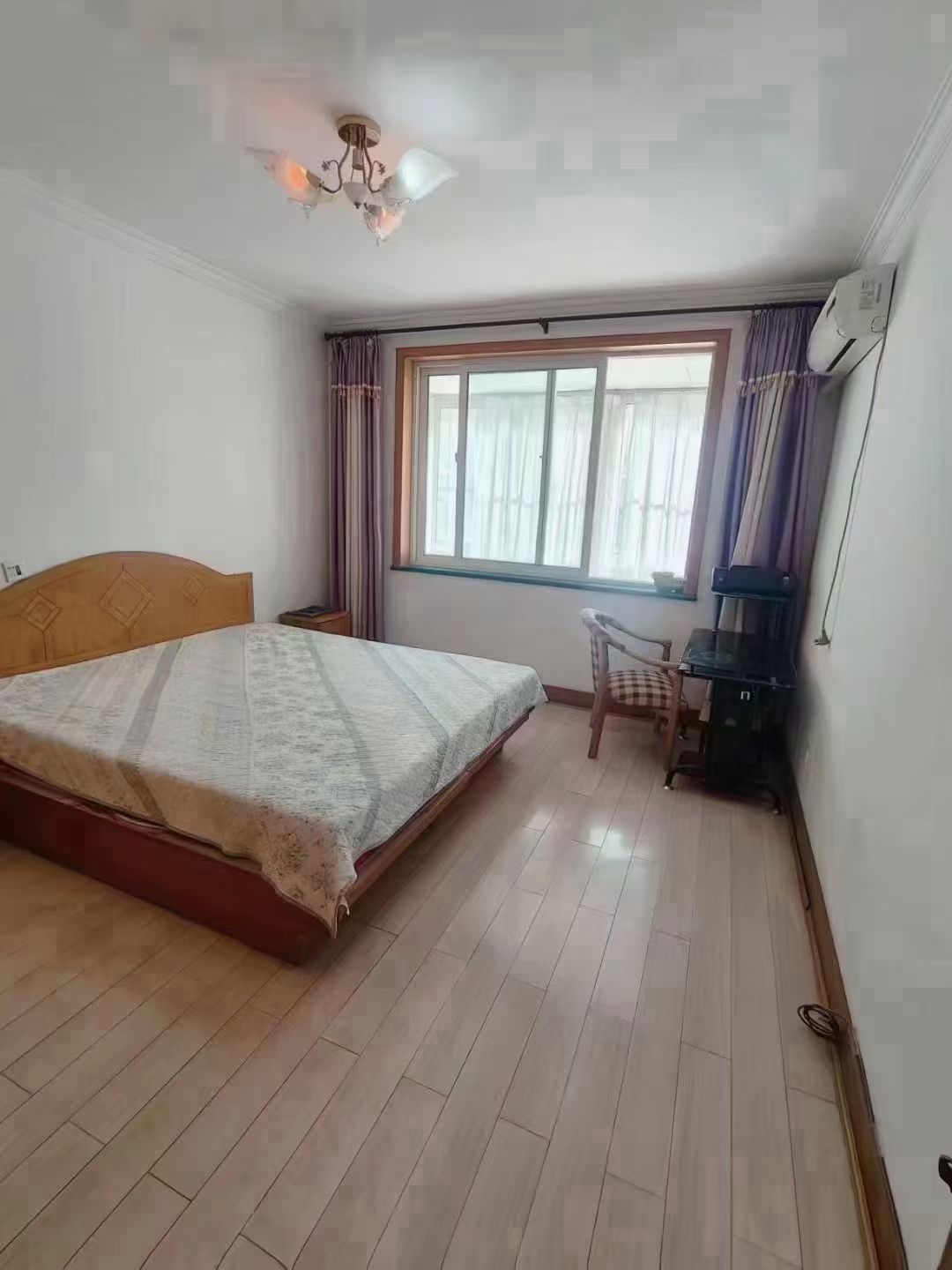 @出租:800/月，陽光3期二中書包