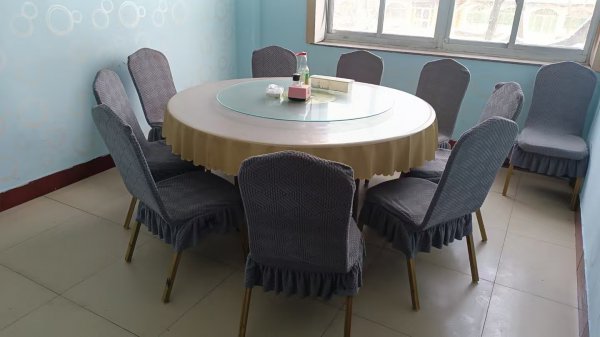 開發(fā)區(qū)龍山路臨街商鋪出租或者轉(zhuǎn)讓 開發(fā)區(qū)龍山路臨街商鋪出租或者轉(zhuǎn)讓