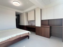 華西雅居小高層13樓西邊戶116平三室兩衛(wèi) 59.8萬