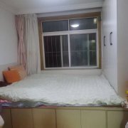 環(huán)島花園一樓95平方兩室31.8萬