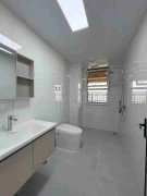 山能二期電梯十樓117平三室59.8萬