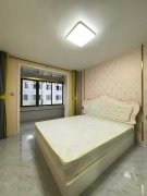 金地街2樓100.71平三室31.8萬