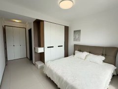 人和國際電梯八樓143平三室兩衛(wèi)69.8萬