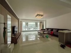 海泰莊園一期 多層一樓東邊戶180平四室兩衛(wèi)69.8萬