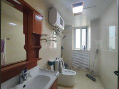 文山書香苑電梯房好樓層三室110.46平59.8萬(wàn)