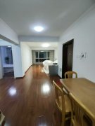 海泰一期精裝小住全是品牌家電96平兩室二樓37.8萬