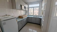 五龍街二樓110平三室28萬