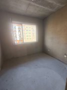 錦華茗邸電梯好樓層136.22平三室兩衛(wèi)63.8萬(wàn)