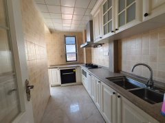 上海國際花園電梯頂加閣118平＋閣樓57平65萬