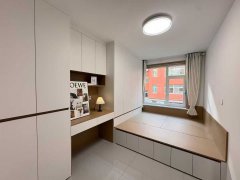 學(xué)子街一樓三室精裝修120平37萬